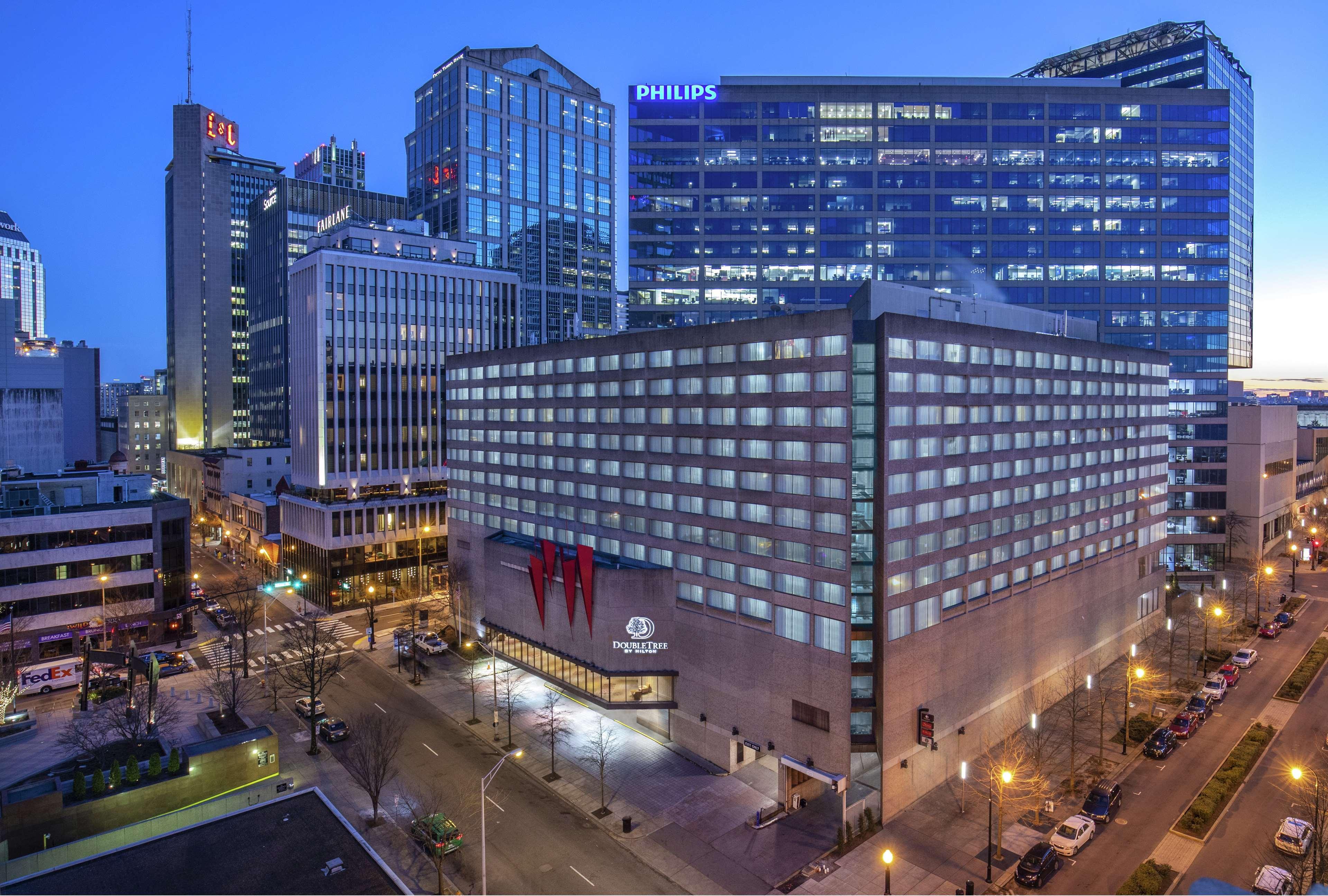 Doubletree By Hilton Hotel Nashville Downtown Buitenkant foto