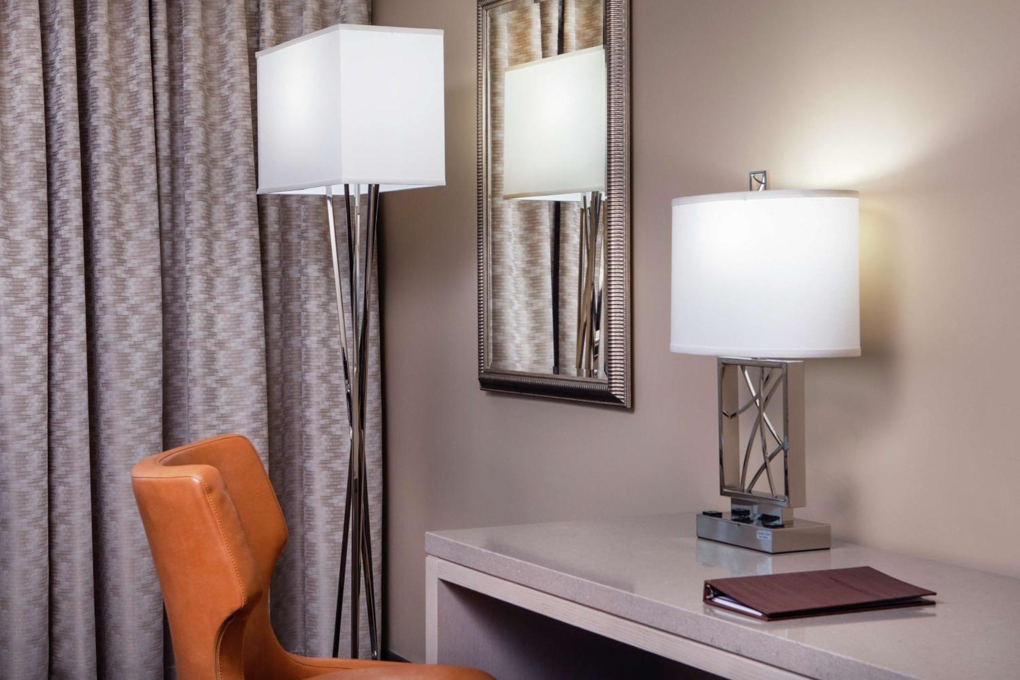 Doubletree By Hilton Hotel Nashville Downtown Buitenkant foto
